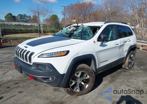 2014 Jeep Cherokee Trailhawk из США, поврежденный, VIN 1C4PJMBS3EW171122